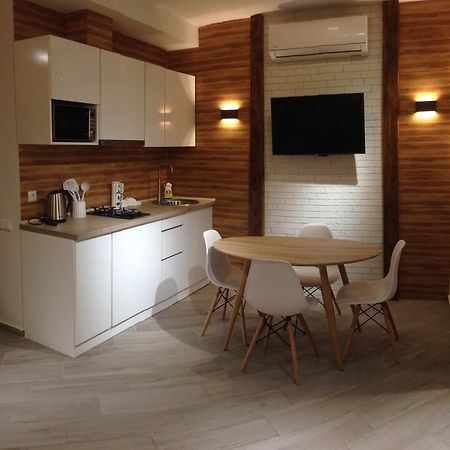 V&A Lux Apartments باتومي المظهر الخارجي الصورة