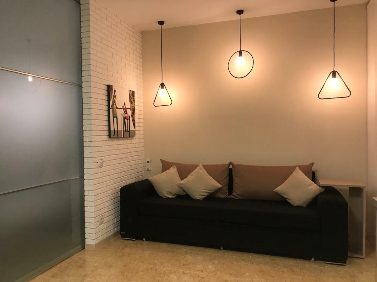 V&A Lux Apartments باتومي المظهر الخارجي الصورة